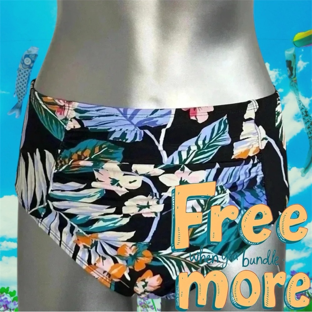 Free 🆕Swimsuit  Bottoms